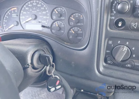 2002 Chevrolet Silverado 2500Hd Ls from USA, damaged, VIN 1GCHK29G12E133509